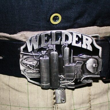 What to wear in this season?